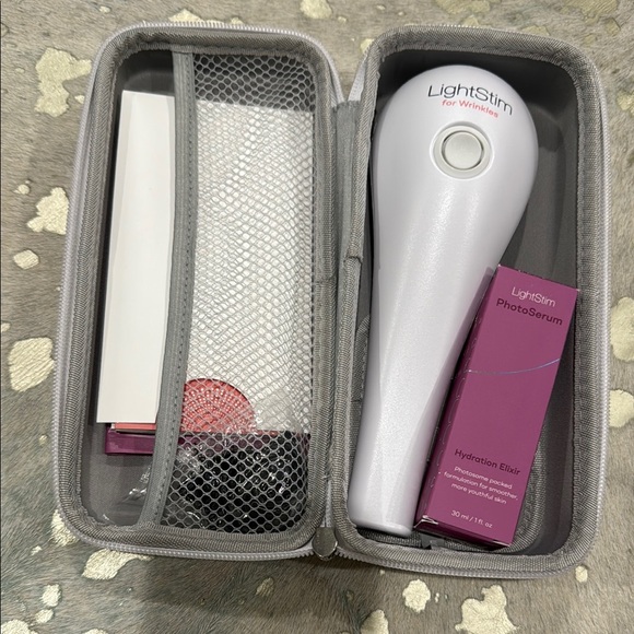 LightStim Other - LightStim LED Therapy for Wrinkles